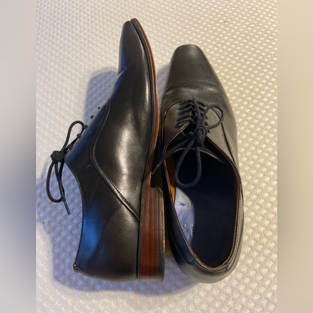 Classic Black Leather Men's Shoes
